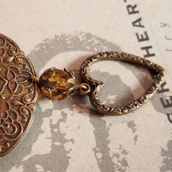 Desert Heart Pin Brooch - Picture 3 of 6